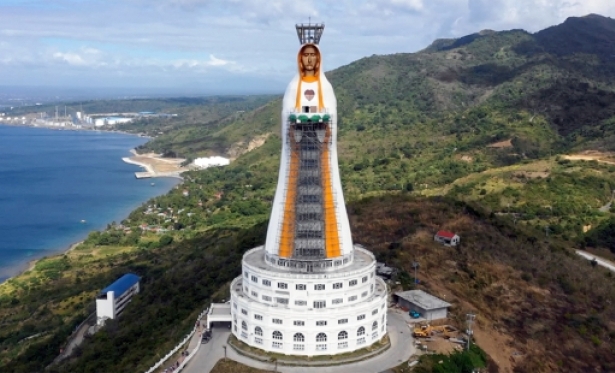 Est quase pronta a esttua da Virgem Maria mais alta do mundo