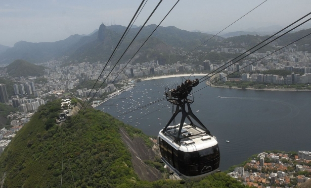 Dia de So Sebastio  celebrado com procisso no Rio