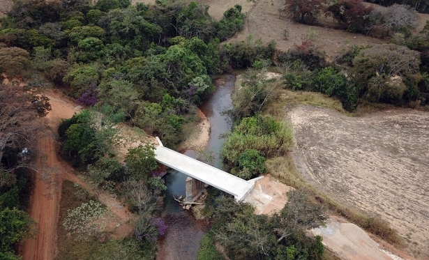 30/08 - Inaugurao da terceira ponte de concreto do municpio est prevista para 15 de setembro