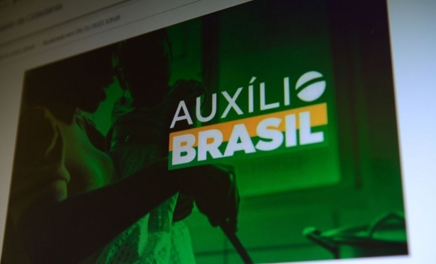 Caixa paga hoje Auxlio Brasil para cadastrados com NIS terminado em 2